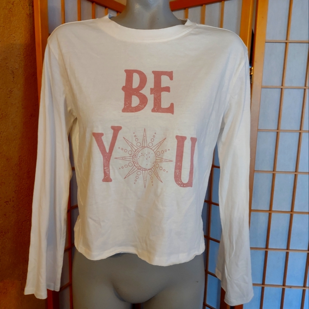 🆕 Frayed Jeans, crop top, NEW with tags, S